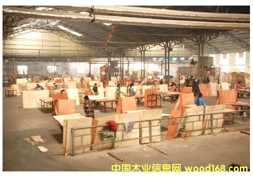 �D����˾չʾ �c(di��n)���ɷŴ�