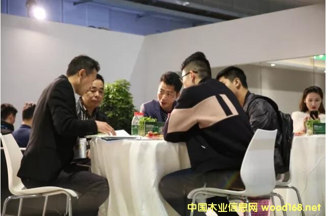 �D��a1 �c���ɷŴ�