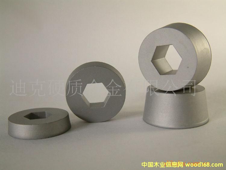 ��ñģ���u�