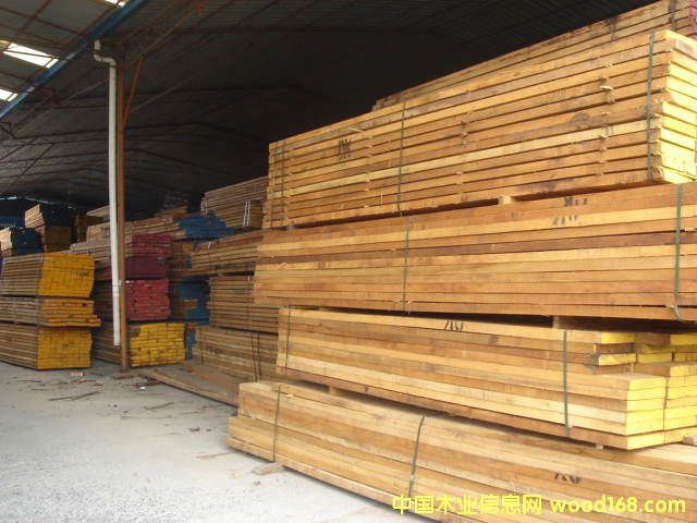 ��ľ��ɳ��������������ľ��ˮ�������M(j��n)��ľ�ĵ�Ԕ��(x��)��B