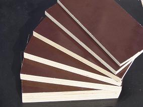 black/brown film faced plywood��Ԕ����B