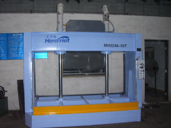 �䉺�C��Ԕ����B