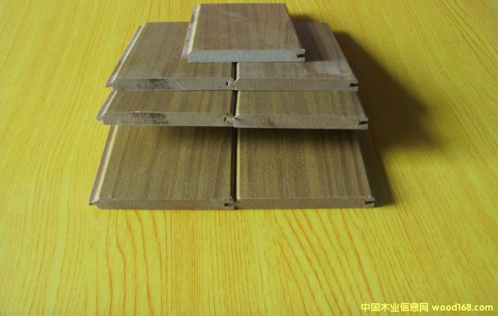 ���T�������T��۰�