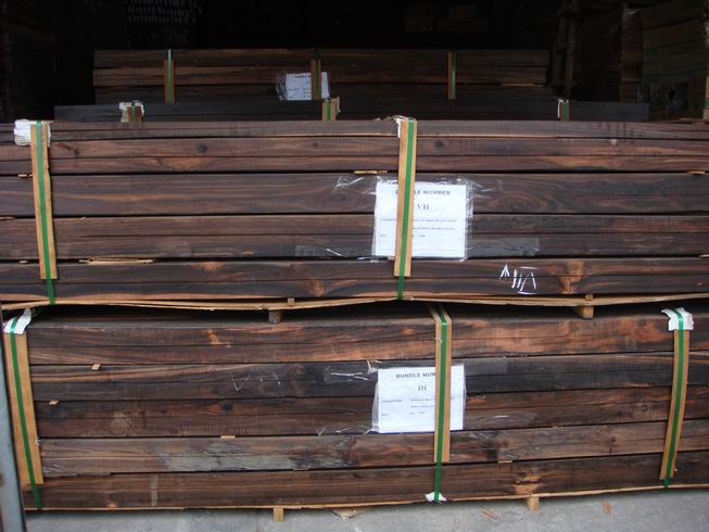 피��l�y��ľ��Ƭ�󷽵�Ԕ��(x��)��B