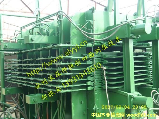 �ቺ�C(j��).������?zh��n)ȉ?><br>
                      <font size=3><b>�ቺ�C(j��).������?zh��n)ȉ?/b></font></a></div>
                  </td>
                </tr>
                 
                <tr> 
                  
                <td height=