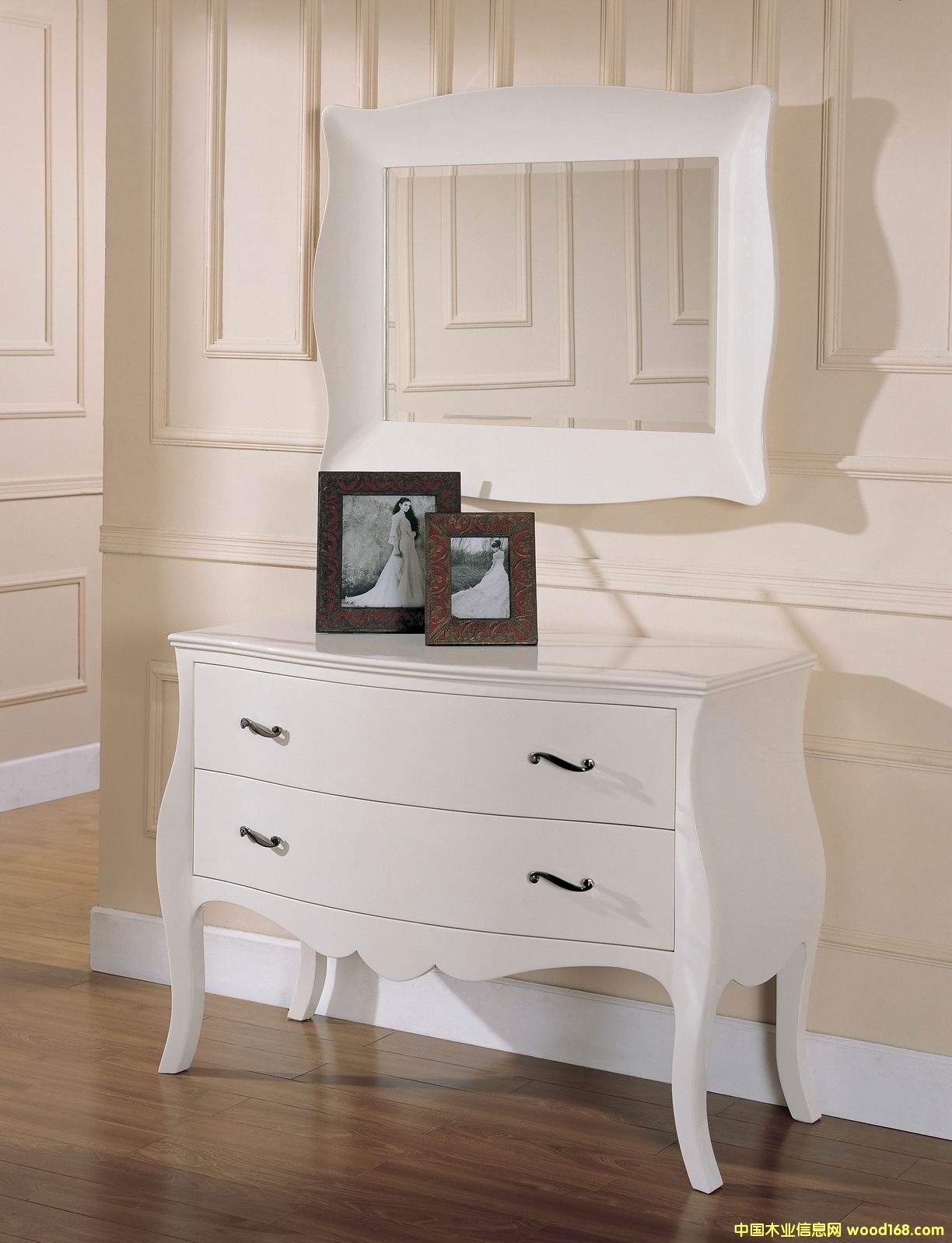 ������y�_(t��i)