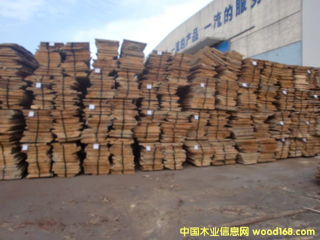 �����m��ľ���