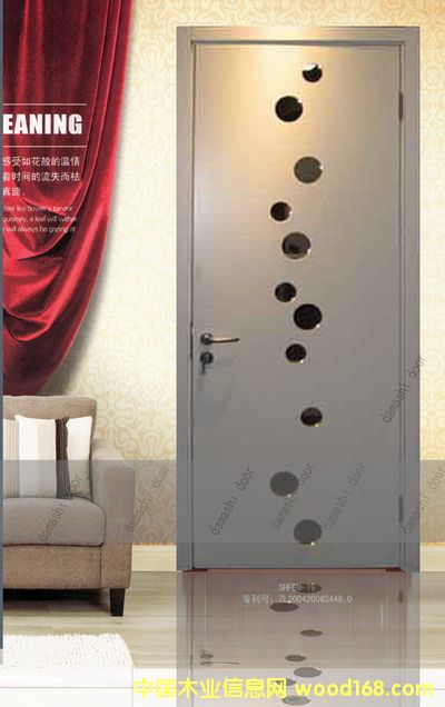 �������R��ľ�T�S