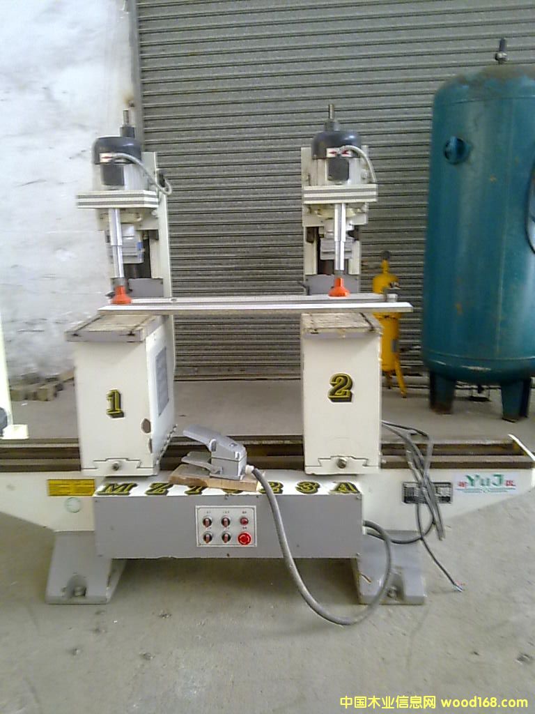 �����q��@