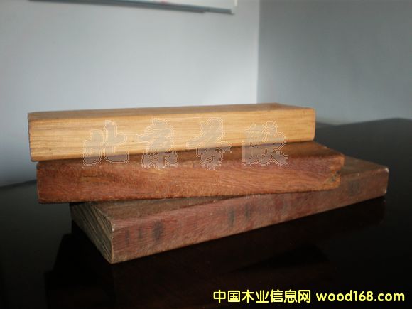 ���}���Ԕ��(x��)��B