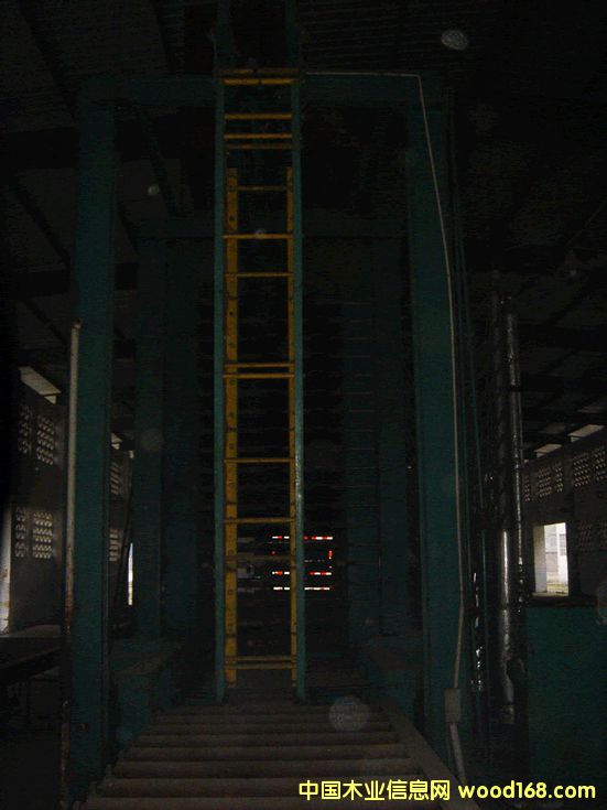 18�Ӷ��֟ቺ�C��Ԕ��(x��)��B