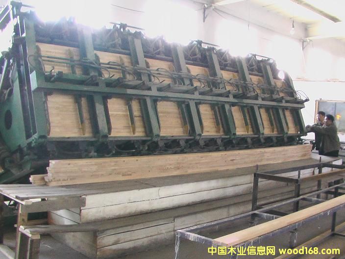 ���~����ƴ�����a(ch��n)��(xi��n)��Ԕ��(x��)��B