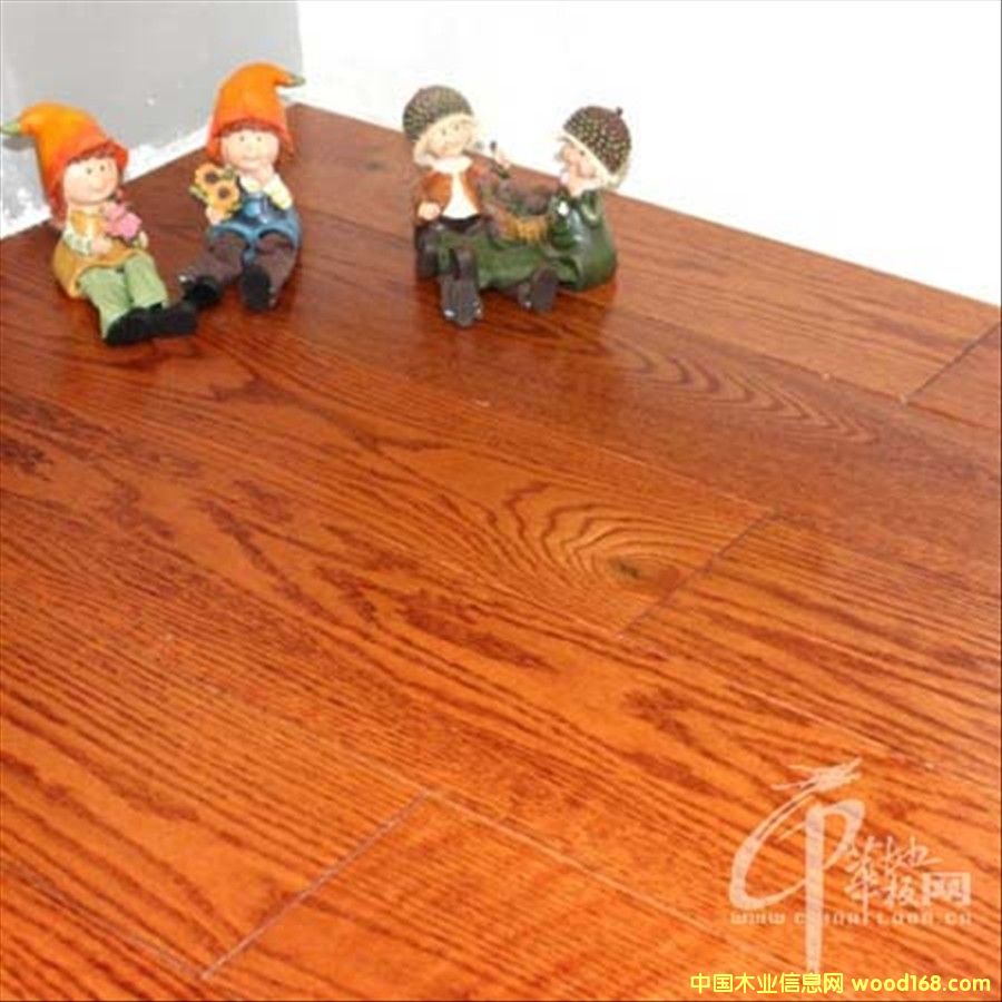 �����t��ľ�ذ�