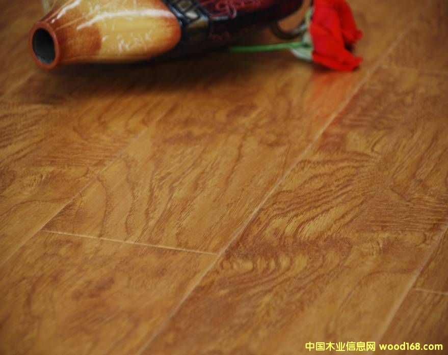 ��(qi��ng)���ذ�/B011