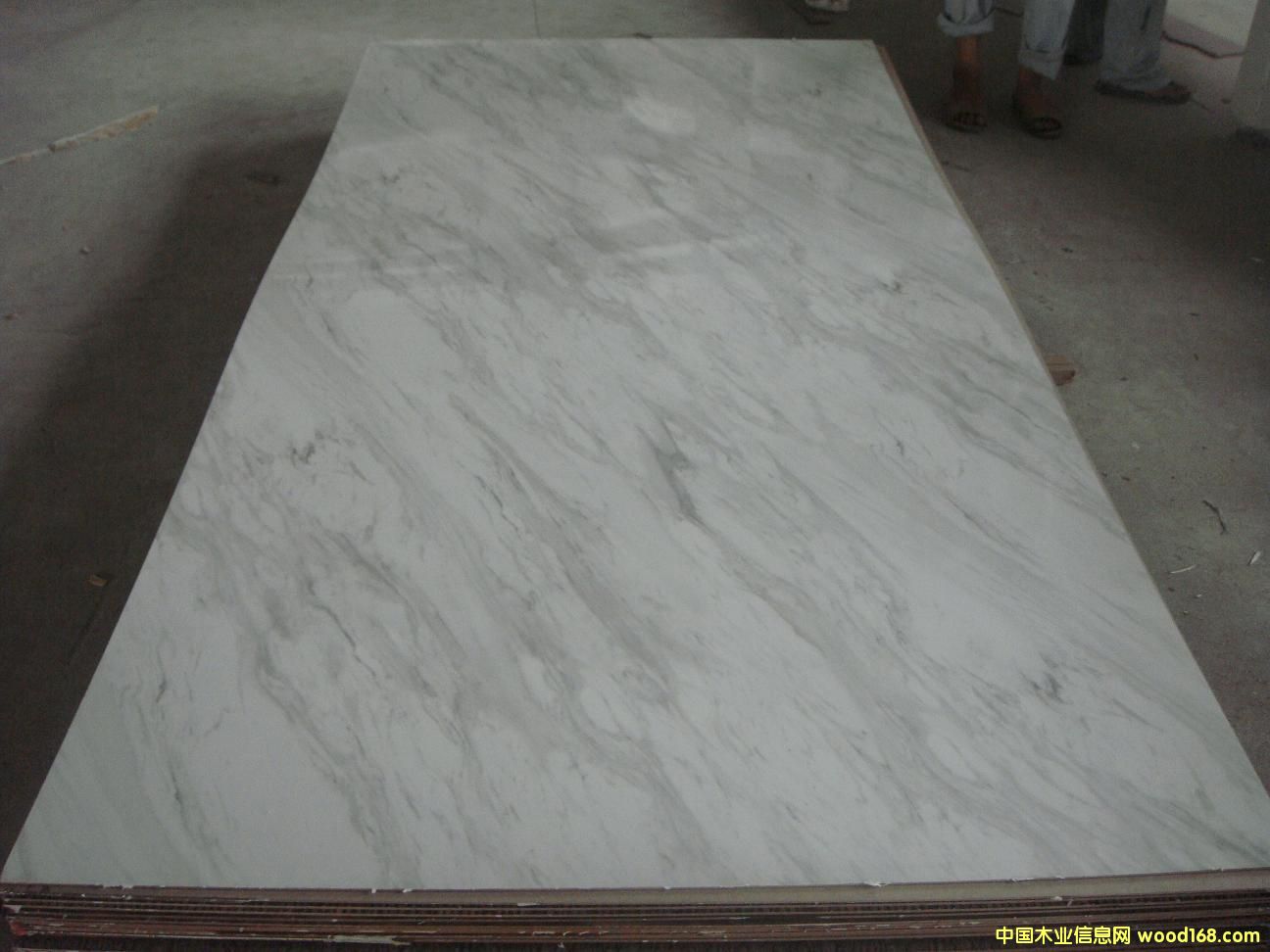 ����(y��ng)��ɫ����ʯ�y���Ͱ��Ԕ��(x��)��B