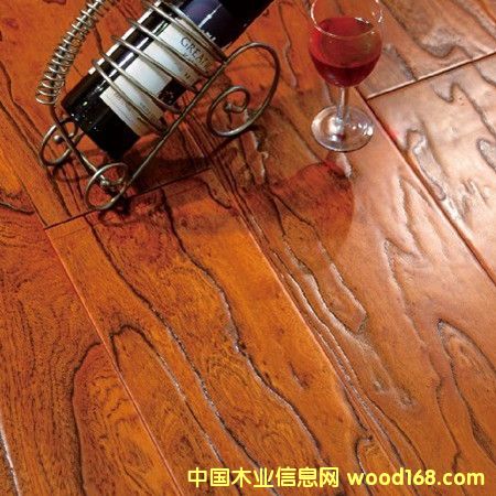 �߅��ľ��(f��)�ϵذ��Ԕ��(x��)��B