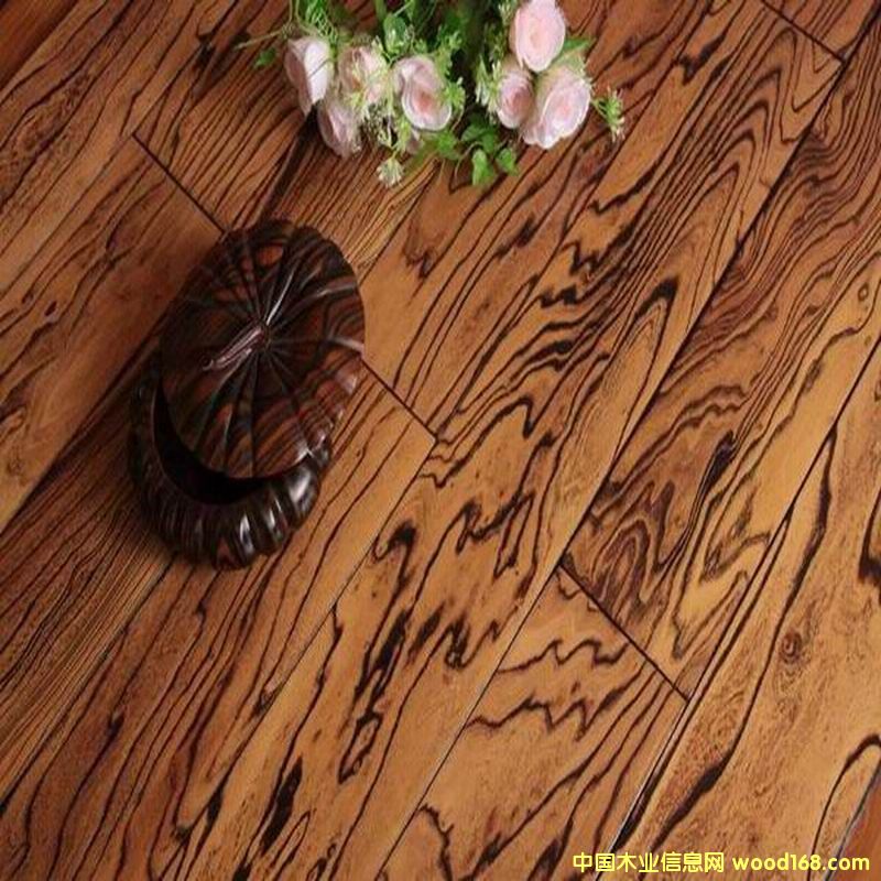 ���ӌ�(sh��)ľ��(f��)��ϵ��LG-7704��Ԕ��(x��)��B