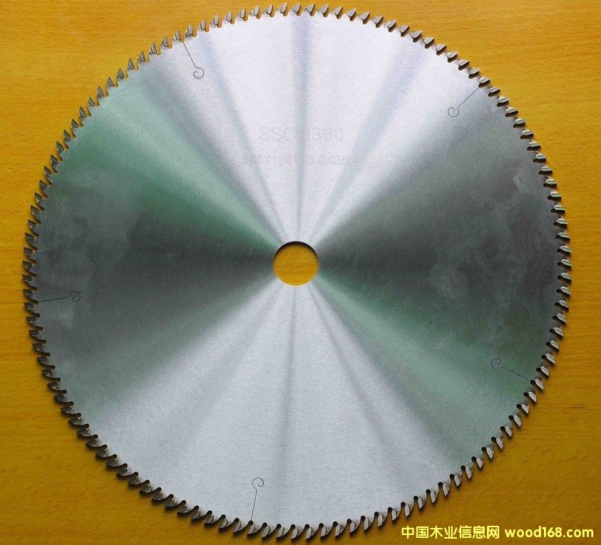 �ЙC(j��)�����Ƭ��Ԕ��(x��)��B