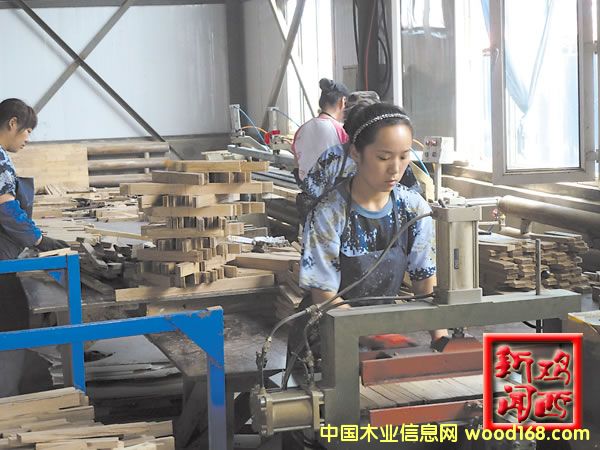 �Ҿ���ľ�T(m��n)�����ɲ�