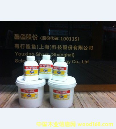 ȫ�~����ˮ�Ծ۰�����Һ��ˮ�Ծ۰�����Һ�rλ��Ԕ����B