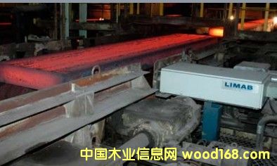 [��] ����(gu��)Clarks�����ھ��ۉm��̽�y(c��)��