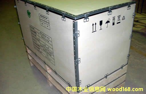 �Ϻ����t�����(zh��n)���bľ��ľ�бP(p��n)