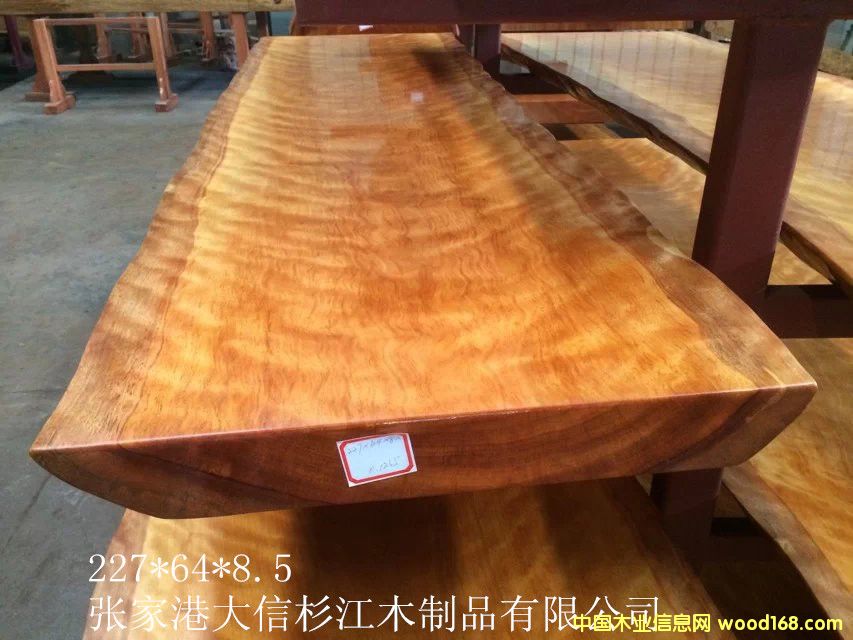 �����S������ �ͻ��Ҿ� �ͻ����