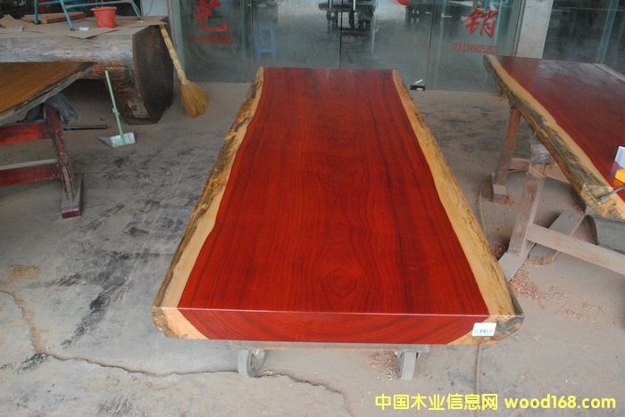 �t�������Ԕ��(x��)��B