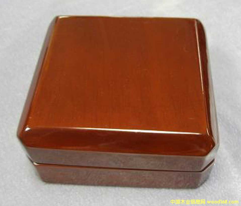 ����ľ��