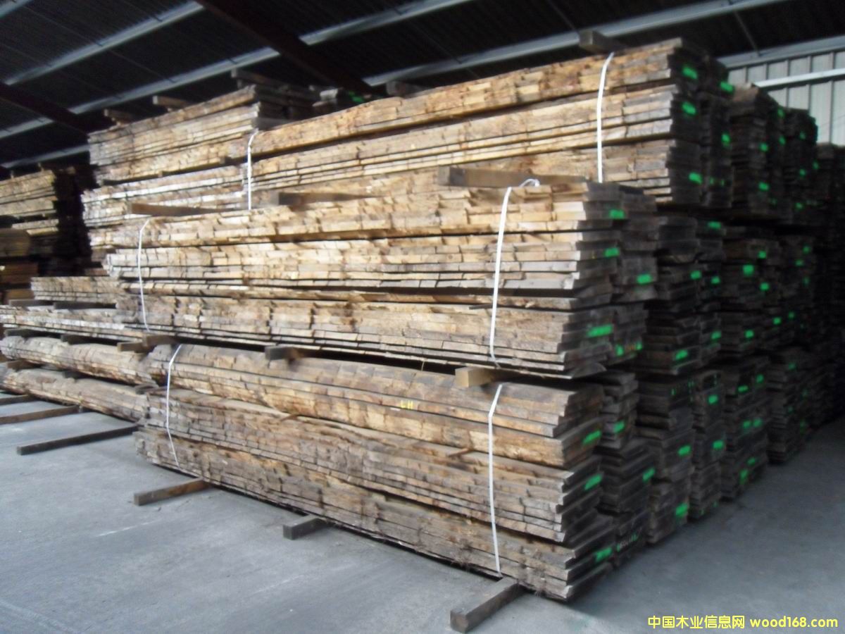 �W�ް����� - ���ģ�Boules)��Ԕ��(x��)��B