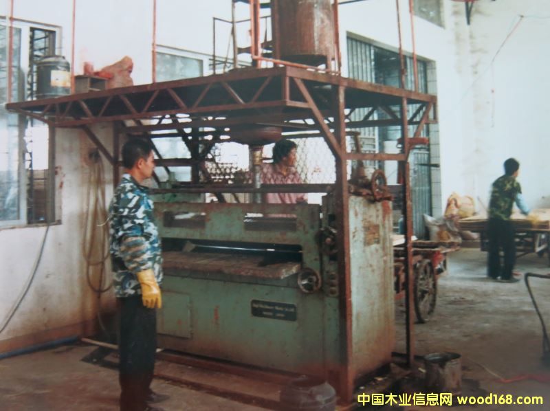 �ձ�SugH100��Ϳ�z�C