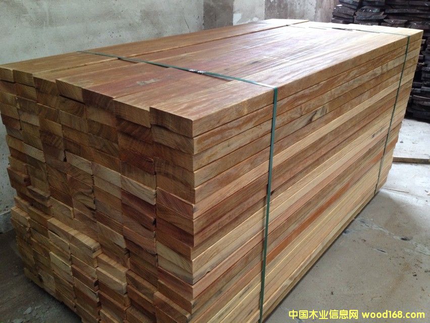 [��] ���޲��}��_���޲��}��r��_���޲��}�������r��