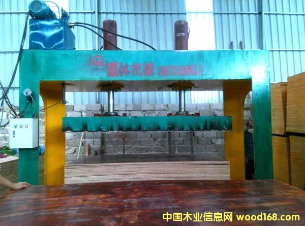 �λҙC��Ԕ����B