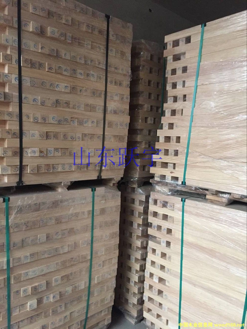 ����С��