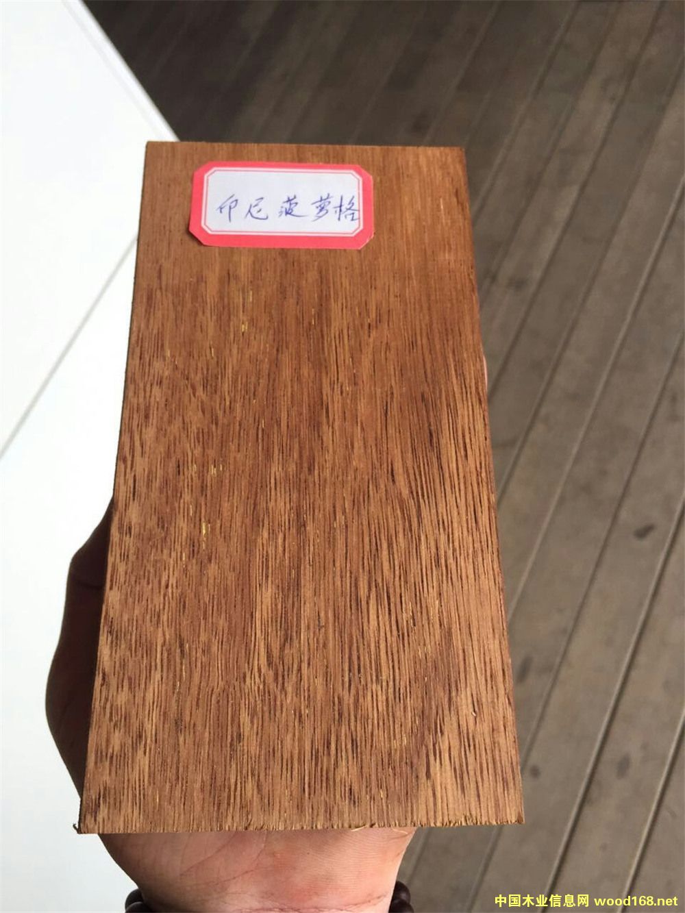 [��] ���}�������}�����ľ�ļӹ�