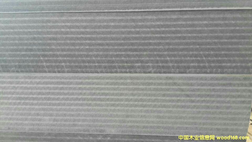 ������ɫ���Ԕ����B