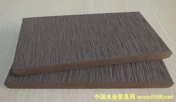 ��ľ���e��