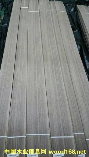 0.5mm�ں���ֱ�y��Ԕ��(x��)��B