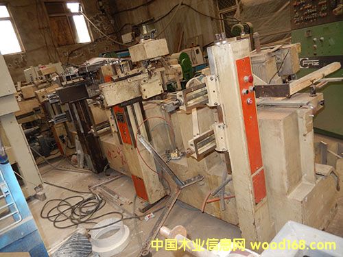 �M��ľ��ɰ��C