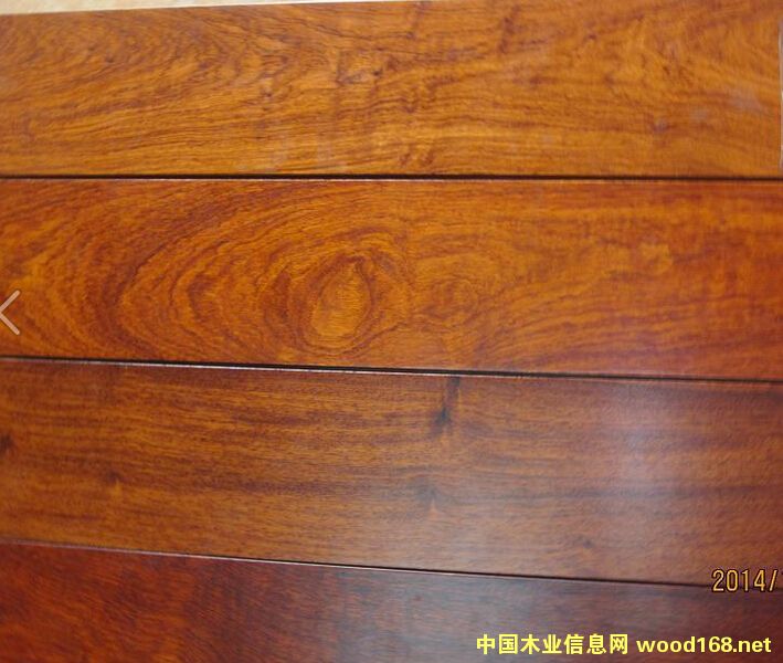 �����㻨�挍(sh��)ľ�ذ��Ԕ��(x��)��B