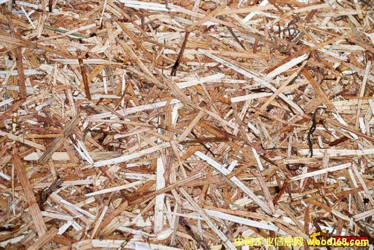 OSSB(麥秸板)的結(jié)構(gòu)是一條條的麥子秸稈