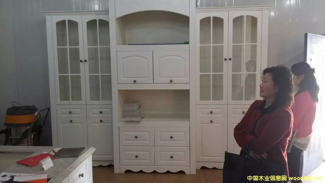 ���w����