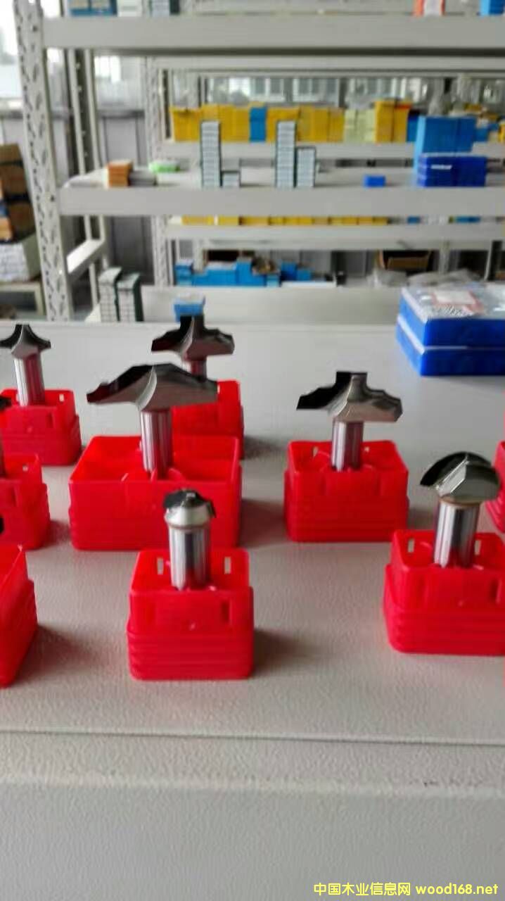 [��] ����ʯ�U㊵�