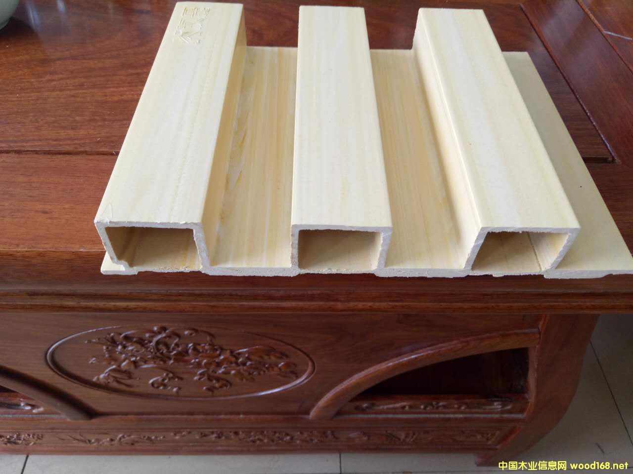 ���B(t��i)ľ