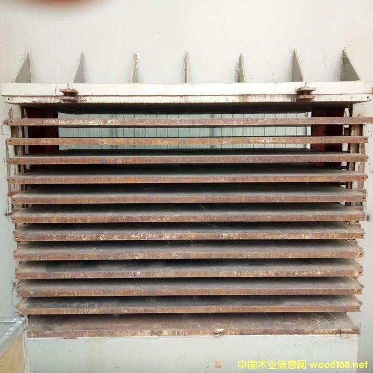 �R�ʮa(ch��n)4*8��12��400�����ԄӶ��֟ቺ�C