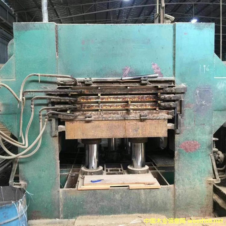 �㽭�a(ch��n)4*8��700���ČӶ�����ذ�ቺ�C