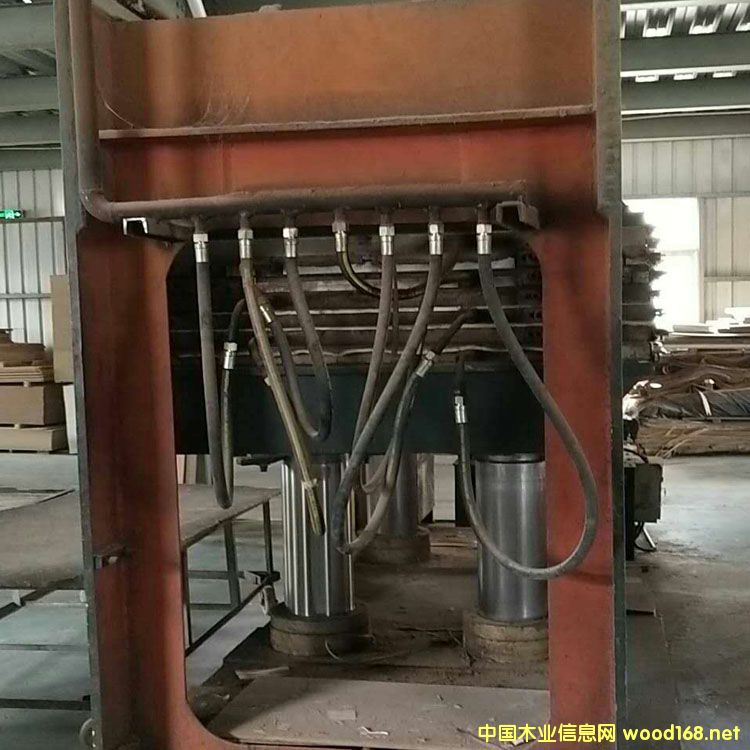 ��ɽ�a(ch��n)�İ˳�6��400�������N���ቺ�C