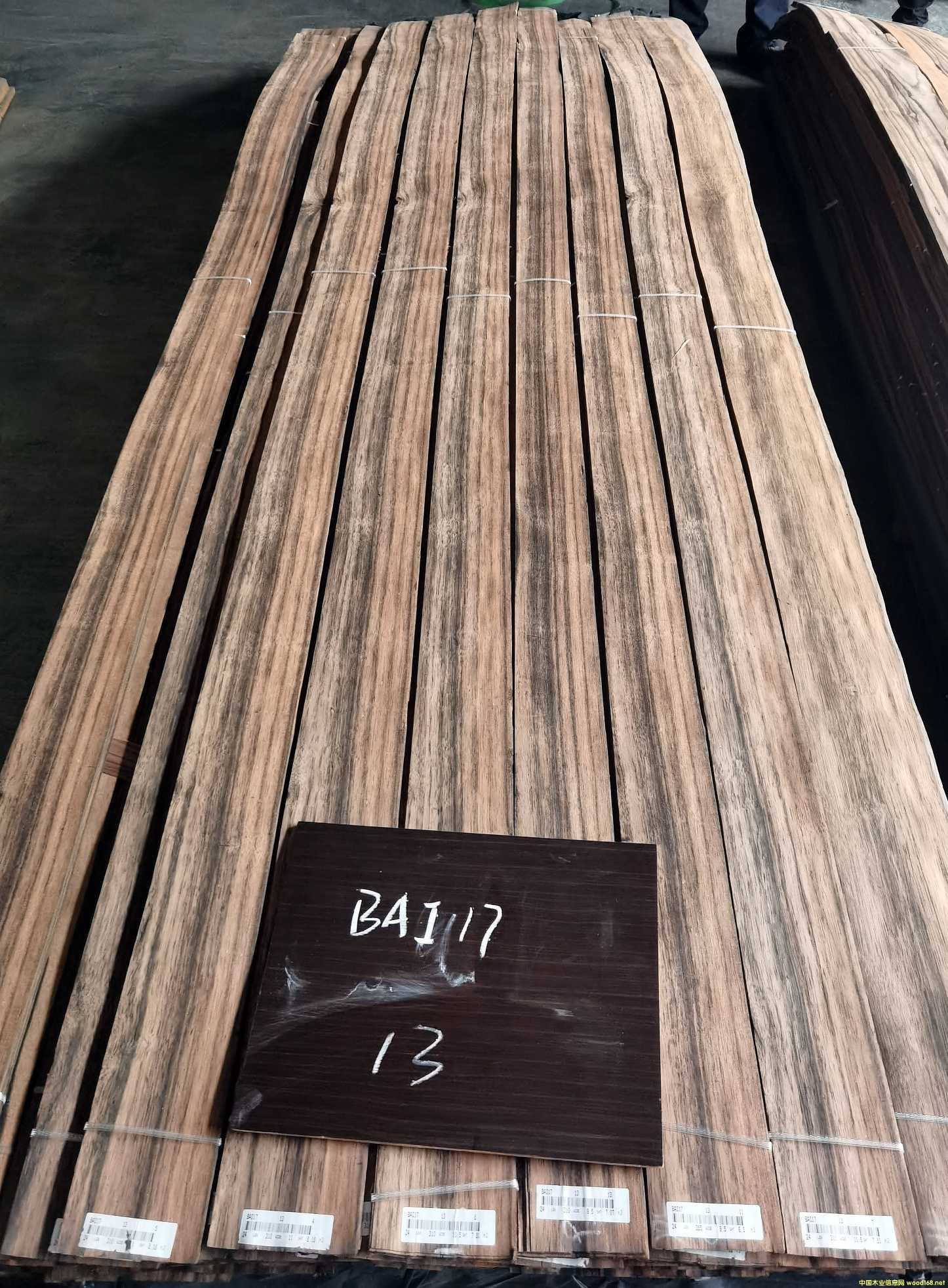 [��] ��̴ľƤ�����؛